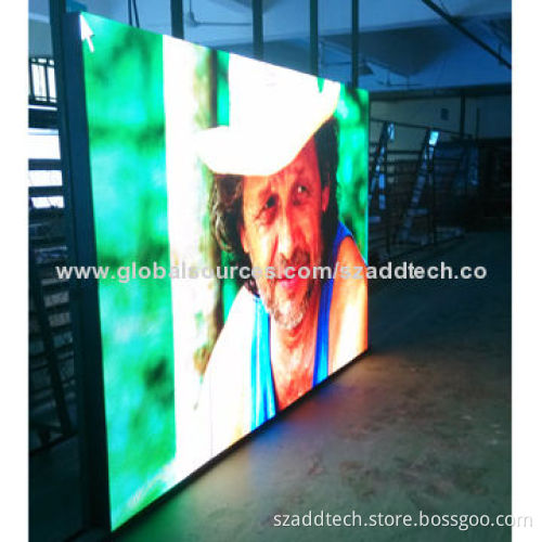 European Outdoor LED Display, Sized 1.92 x 3.04m